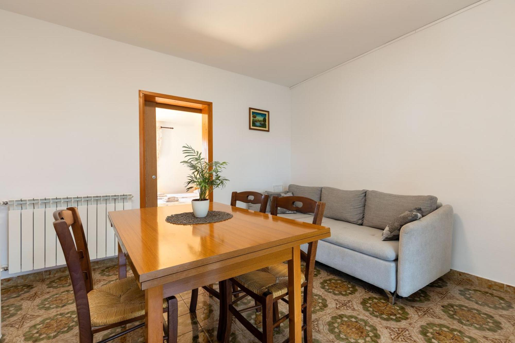 Lovely House Lindi In ポレッチ エクステリア 写真