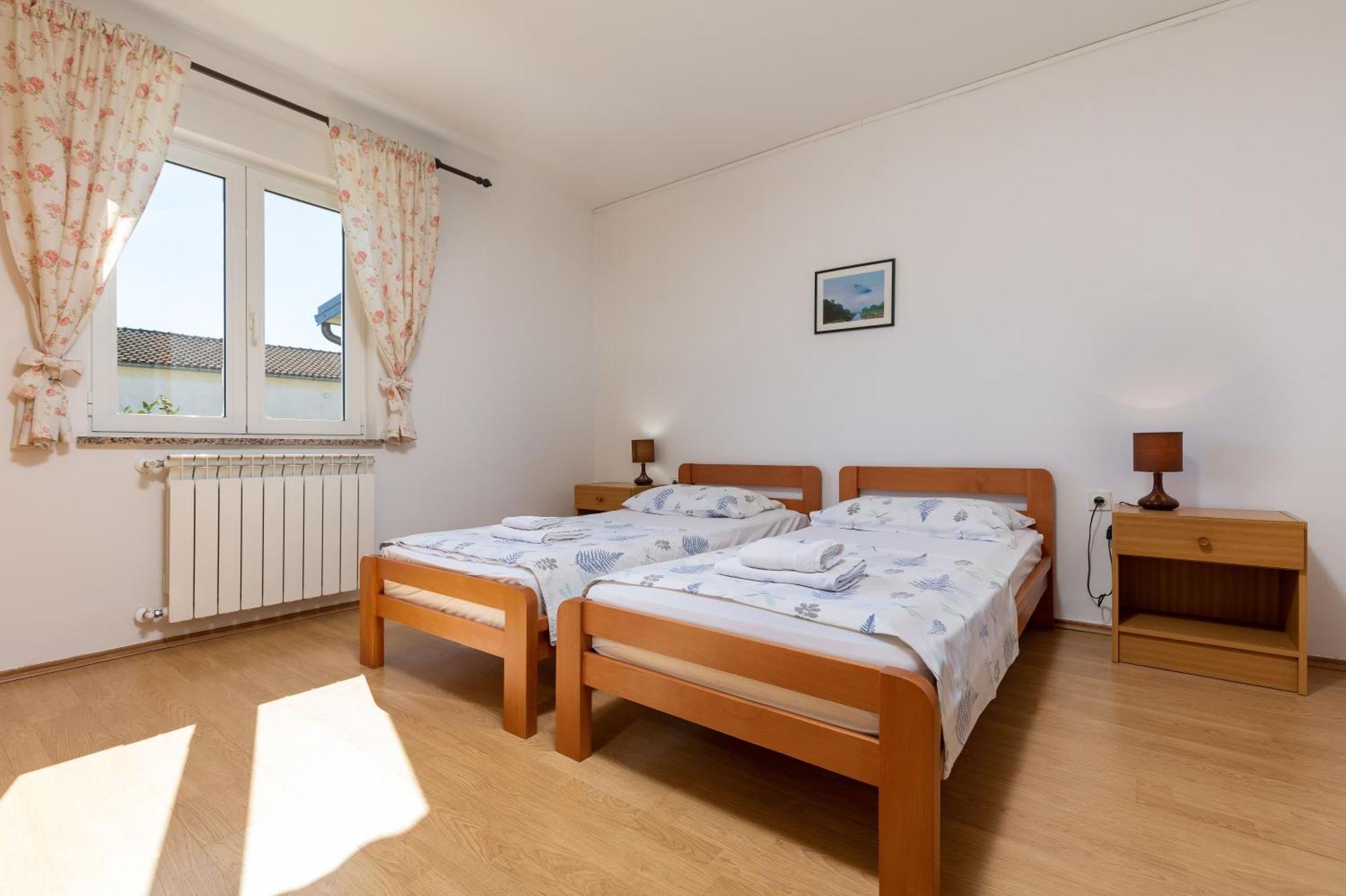 Lovely House Lindi In ポレッチ エクステリア 写真